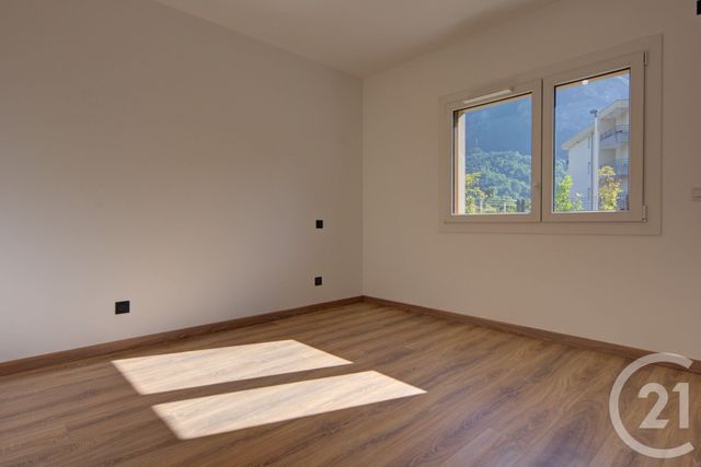 Appartement T3 &agrave; louer - 3 pi&egrave;ces - 56,66 m2 - Sallanches - 74 - RHONE-ALPES