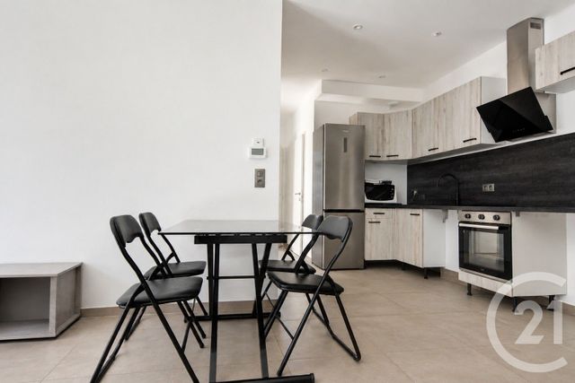 Appartement T3 &agrave; louer - 3 pi&egrave;ces - 54,03 m2 - Sallanches - 74 - RHONE-ALPES