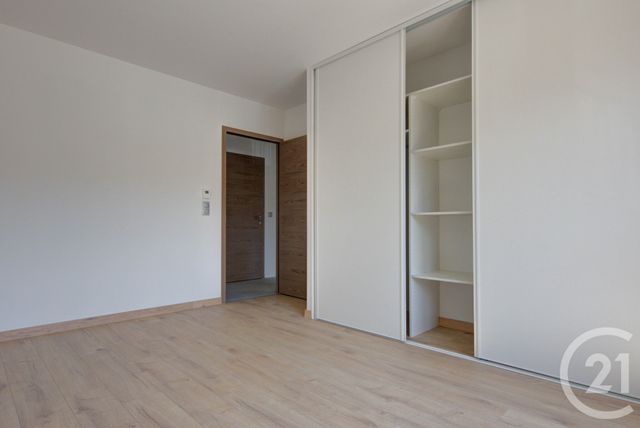 Appartement T3 &agrave; louer - 3 pi&egrave;ces - 79,18 m2 - Sallanches - 74 - RHONE-ALPES