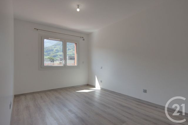 Appartement T2 &agrave; louer - 2 pi&egrave;ces - 45,07 m2 - Sallanches - 74 - RHONE-ALPES
