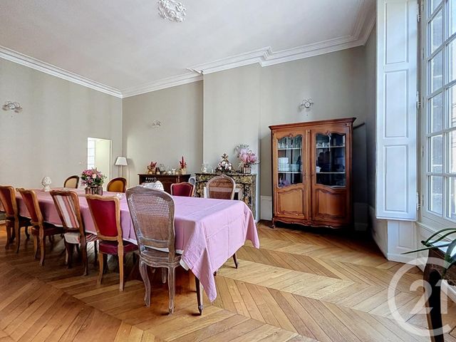 Appartement F6 &agrave; vendre - 6 pi&egrave;ces - 195 m2 - Riom - 63 - AUVERGNE