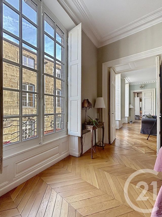 Appartement F6 &agrave; vendre - 6 pi&egrave;ces - 195 m2 - Riom - 63 - AUVERGNE