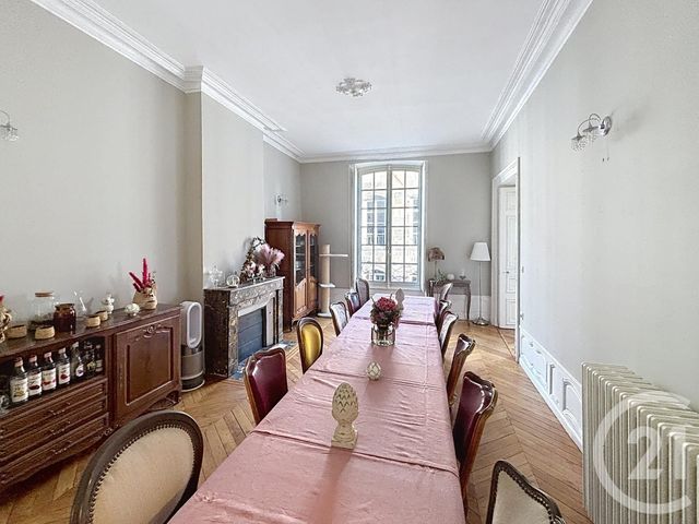 Appartement F6 &agrave; vendre - 6 pi&egrave;ces - 195 m2 - Riom - 63 - AUVERGNE