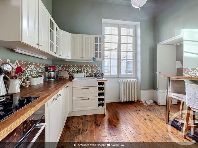Appartement F6 &agrave; vendre - 6 pi&egrave;ces - 195 m2 - Riom - 63 - AUVERGNE