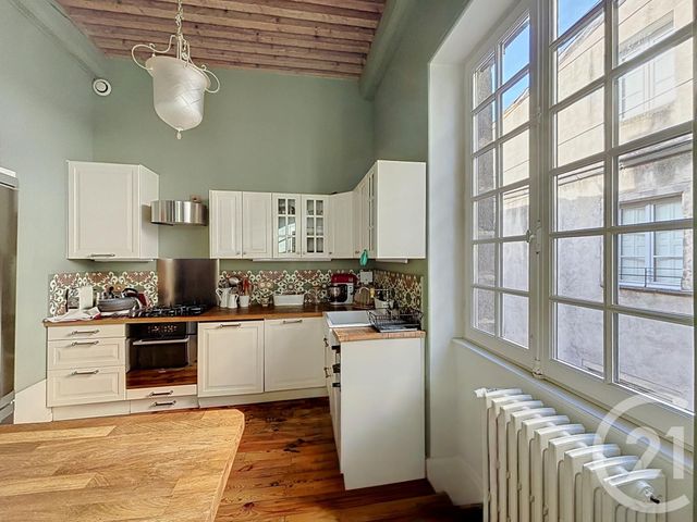 Appartement F6 &agrave; vendre - 6 pi&egrave;ces - 195 m2 - Riom - 63 - AUVERGNE