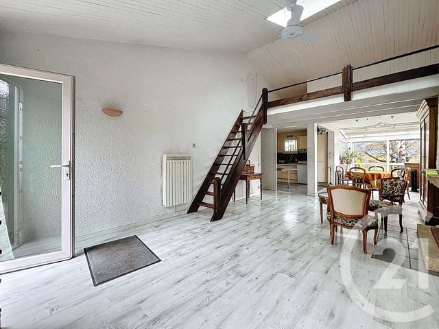 Maison &agrave; vendre - 4 pi&egrave;ces - 100 m2 - Riom - 63 - AUVERGNE