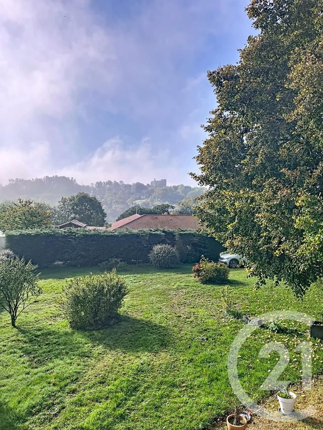 Maison à vendre - 4 pièces - 145,04 m2 - Chatel Guyon - 63 - AUVERGNE