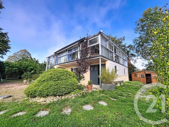 Maison à vendre - 4 pièces - 145,04 m2 - Chatel Guyon - 63 - AUVERGNE