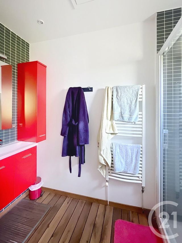 Maison à vendre - 4 pièces - 145,04 m2 - Chatel Guyon - 63 - AUVERGNE