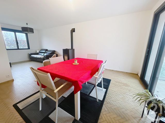 Maison à vendre - 4 pièces - 135 m2 - Chateaugay - 63 - AUVERGNE