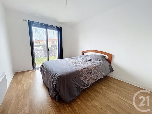 Maison à vendre - 4 pièces - 135 m2 - Chateaugay - 63 - AUVERGNE