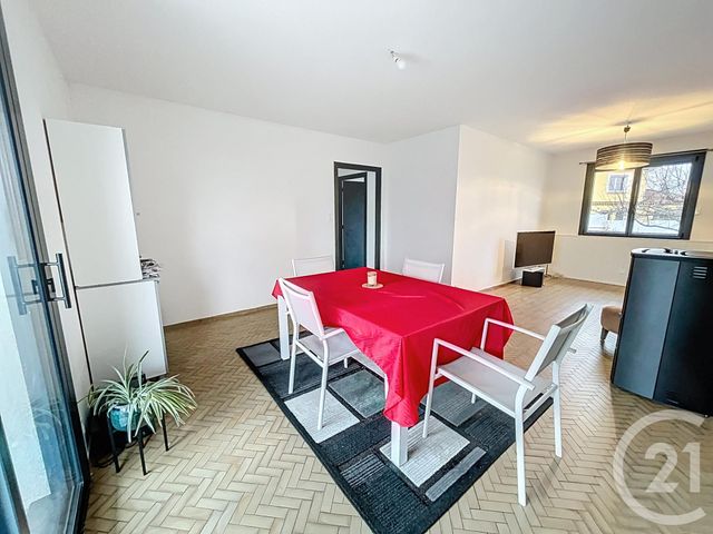 Maison à vendre - 4 pièces - 135 m2 - Chateaugay - 63 - AUVERGNE