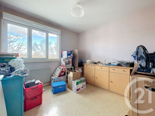 Appartement F4 &agrave; vendre - 4 pi&egrave;ces - 74 m2 - Riom - 63 - AUVERGNE