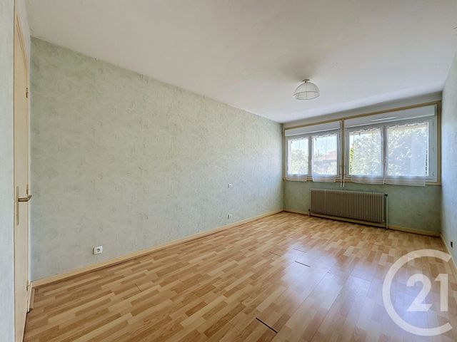 Appartement F4 &agrave; vendre - 4 pi&egrave;ces - 74 m2 - Riom - 63 - AUVERGNE