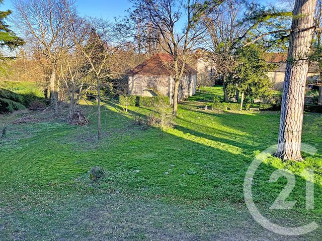 Maison &agrave; vendre - 13 pi&egrave;ces - 415 m2 - Chambaron Sur Morge - 63 - AUVERGNE