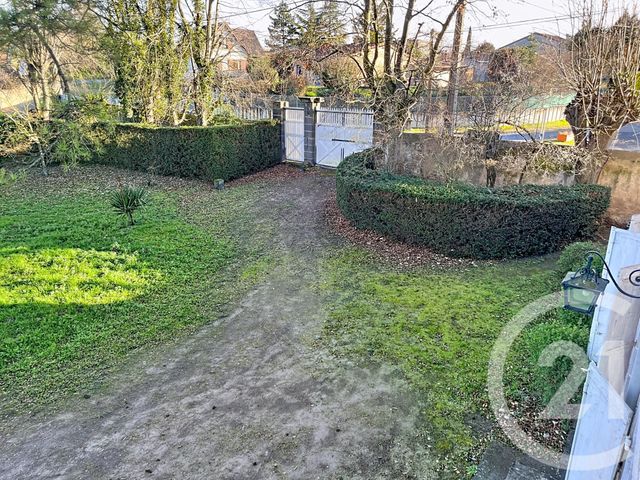 Maison &agrave; vendre - 13 pi&egrave;ces - 415 m2 - Chambaron Sur Morge - 63 - AUVERGNE