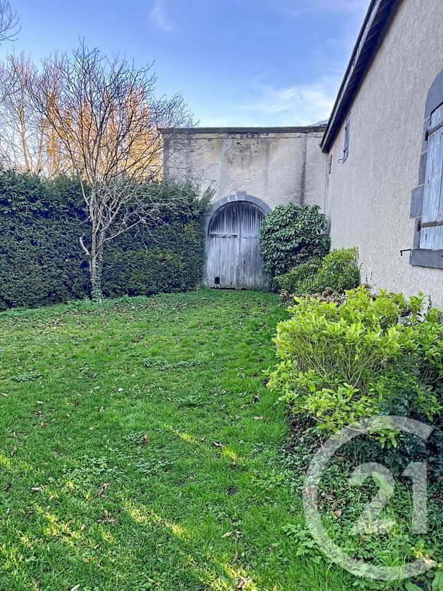 Maison &agrave; vendre - 13 pi&egrave;ces - 415 m2 - Chambaron Sur Morge - 63 - AUVERGNE