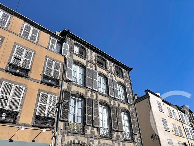 Appartement F5 &agrave; vendre - 5 pi&egrave;ces - 198,06 m2 - Riom - 63 - AUVERGNE