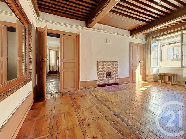 Appartement F5 &agrave; vendre - 5 pi&egrave;ces - 198,06 m2 - Riom - 63 - AUVERGNE