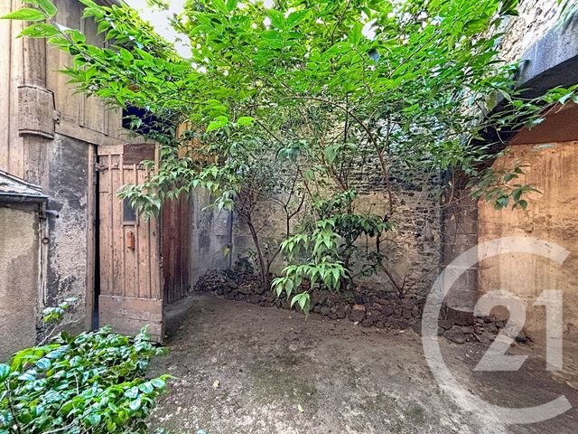 Appartement F5 &agrave; vendre - 5 pi&egrave;ces - 198,06 m2 - Riom - 63 - AUVERGNE