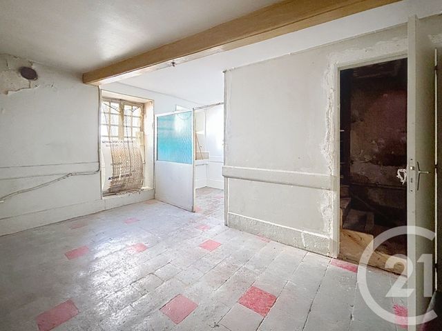 Appartement F5 &agrave; vendre - 5 pi&egrave;ces - 198,06 m2 - Riom - 63 - AUVERGNE