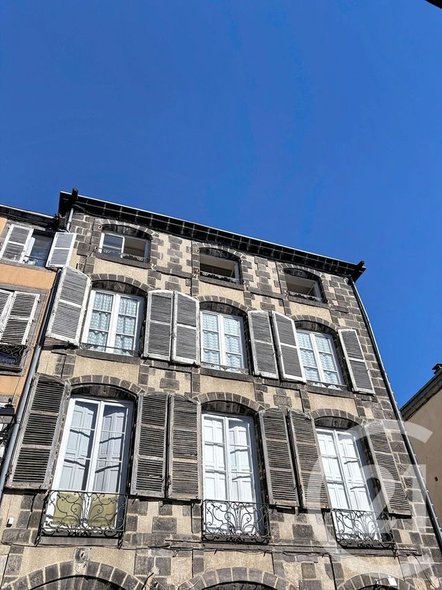 Appartement F5 &agrave; vendre - 5 pi&egrave;ces - 198,06 m2 - Riom - 63 - AUVERGNE