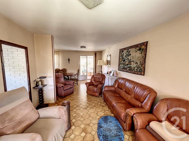 Maison &agrave; vendre - 7 pi&egrave;ces - 131 m2 - Riom - 63 - AUVERGNE