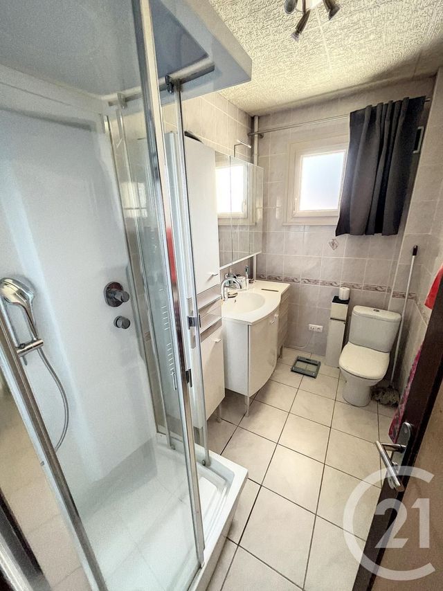 Maison &agrave; vendre - 7 pi&egrave;ces - 131 m2 - Riom - 63 - AUVERGNE