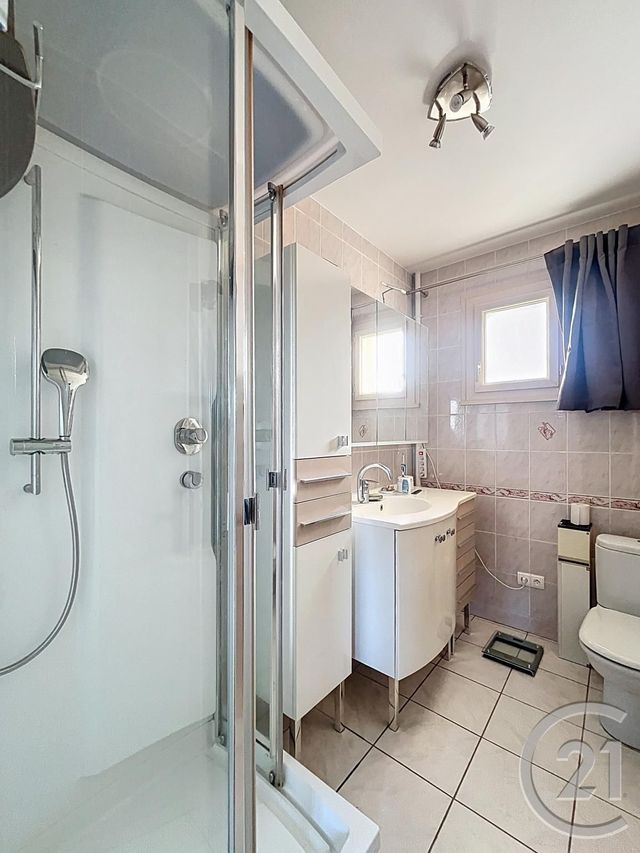 Maison &agrave; vendre - 7 pi&egrave;ces - 131 m2 - Riom - 63 - AUVERGNE