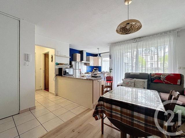 Appartement F2 &agrave; vendre - 2 pi&egrave;ces - 43,02 m2 - Riom - 63 - AUVERGNE