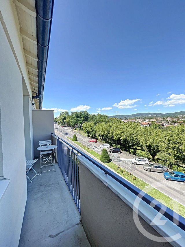 Appartement F2 à vendre - 3 pièces - 53,40 m2 - Riom - 63 - AUVERGNE
