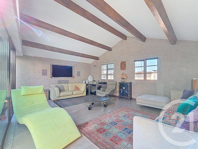 Maison à vendre - 6 pièces - 235 m2 - Riom - 63 - AUVERGNE