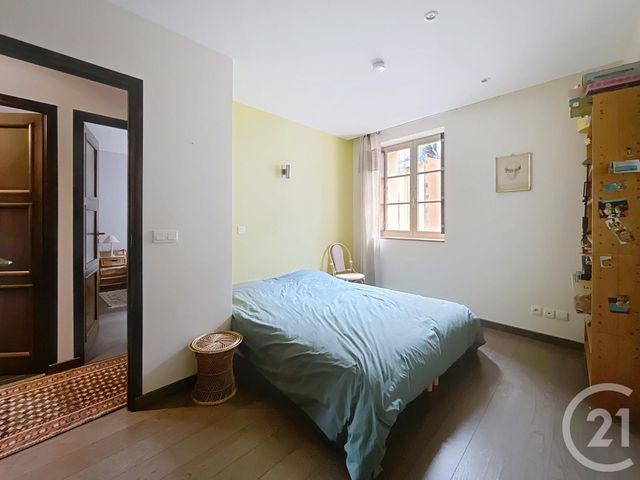 Maison à vendre - 6 pièces - 235 m2 - Riom - 63 - AUVERGNE