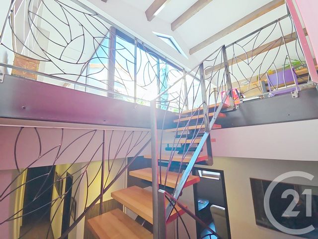 Maison à vendre - 6 pièces - 235 m2 - Riom - 63 - AUVERGNE