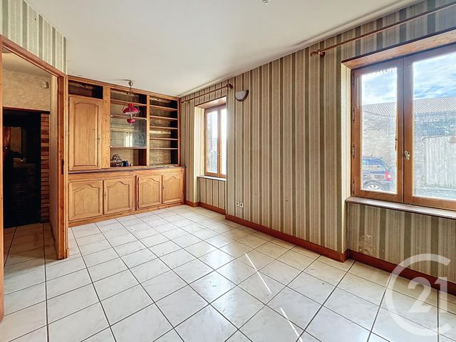 Maison &agrave; vendre - 8 pi&egrave;ces - 210 m2 - Varennes Sur Morge - 63 - AUVERGNE