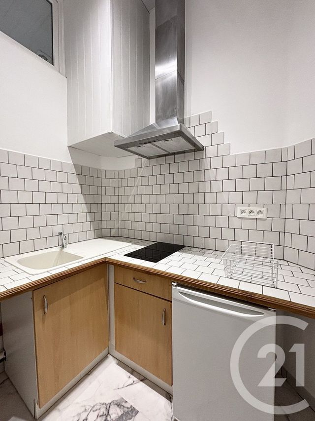 Appartement F1 &agrave; louer - 1 pi&egrave;ce - 21 m2 - Chatel Guyon - 63 - AUVERGNE