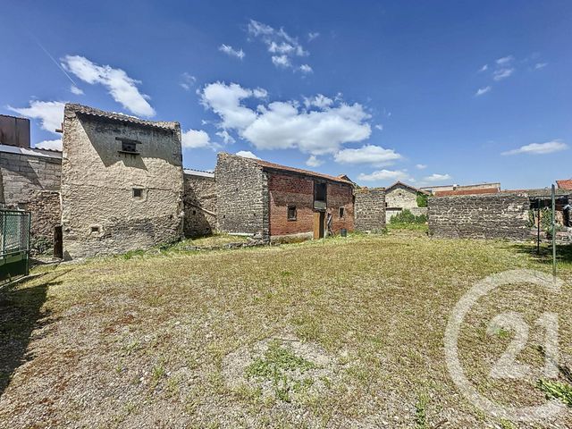 Maison à vendre - 11 pièces - 150,01 m2 - St Bonnet Pres Riom - 63 - AUVERGNE