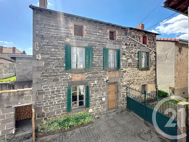 Maison à vendre - 11 pièces - 150,01 m2 - St Bonnet Pres Riom - 63 - AUVERGNE