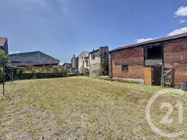 Maison à vendre - 11 pièces - 150,01 m2 - St Bonnet Pres Riom - 63 - AUVERGNE