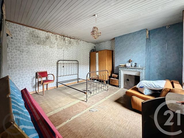 Maison à vendre - 11 pièces - 150,01 m2 - St Bonnet Pres Riom - 63 - AUVERGNE