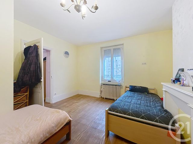 Maison &agrave; vendre - 4 pi&egrave;ces - 82,68 m2 - Riom - 63 - AUVERGNE