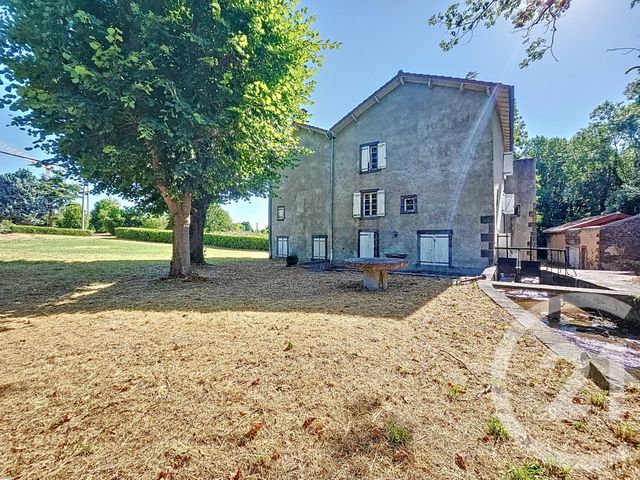 Maison &agrave; vendre - 8 pi&egrave;ces - 408,60 m2 - Mozac - 63 - AUVERGNE