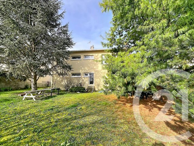 Maison &agrave; vendre - 6 pi&egrave;ces - 120 m2 - Riom - 63 - AUVERGNE