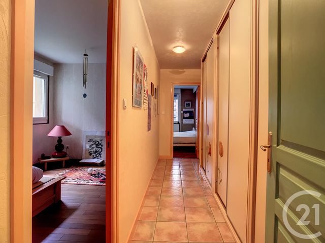 Maison à vendre - 10 pièces - 250 m2 - Menetrol - 63 - AUVERGNE