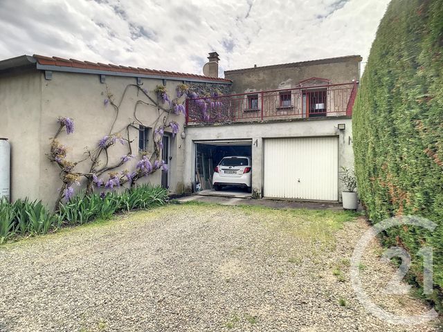 Maison à vendre - 10 pièces - 250 m2 - Menetrol - 63 - AUVERGNE