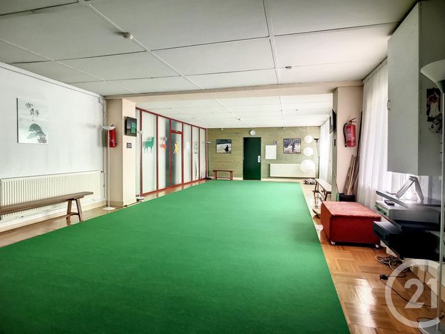 Maison à vendre - 10 pièces - 250 m2 - Menetrol - 63 - AUVERGNE