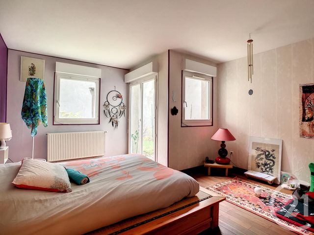 Maison à vendre - 10 pièces - 250 m2 - Menetrol - 63 - AUVERGNE