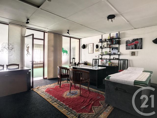 Maison à vendre - 10 pièces - 250 m2 - Menetrol - 63 - AUVERGNE