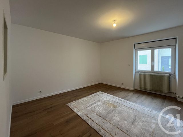 Maison à vendre - 4 pièces - 120 m2 - St Bonnet Pres Riom - 63 - AUVERGNE