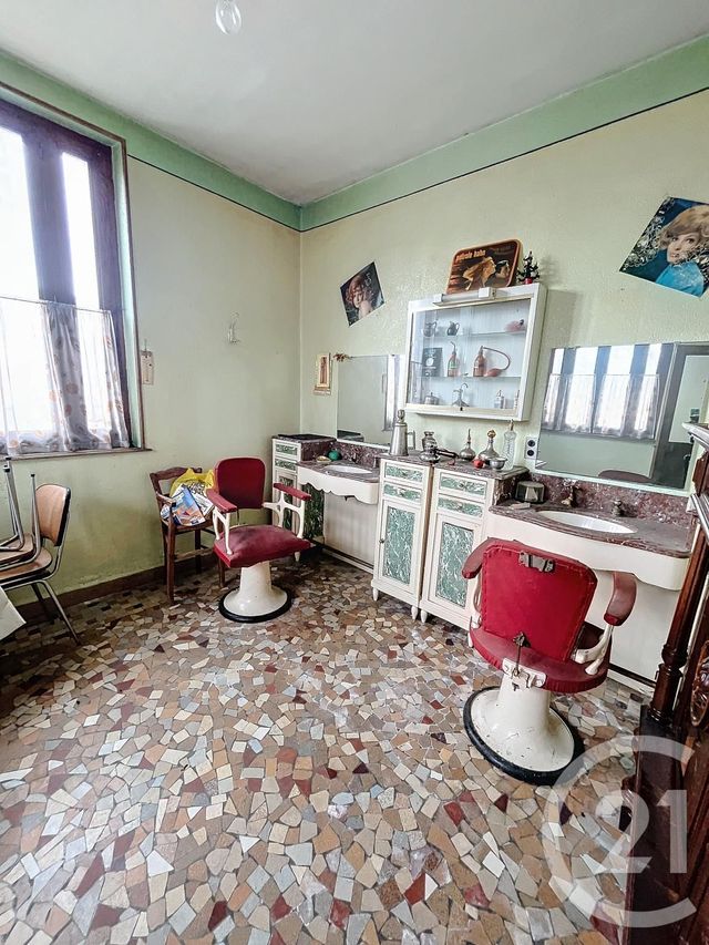 Maison à vendre - 8 pièces - 138 m2 - Davayat - 63 - AUVERGNE